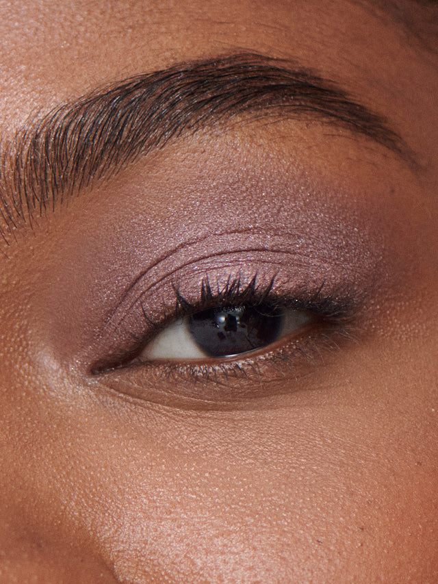 Liquid Powder Eye Tint