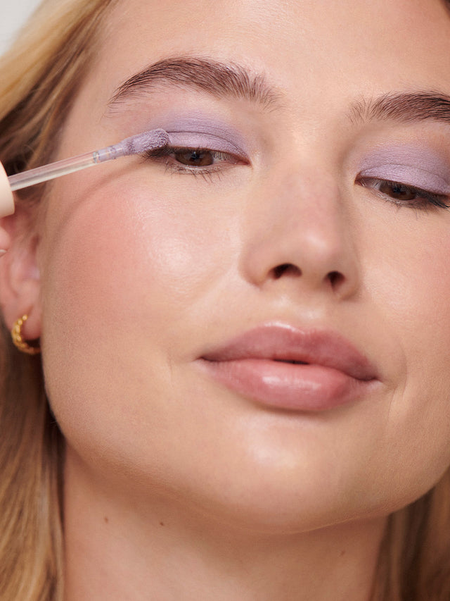 Liquid Powder Eye Tint