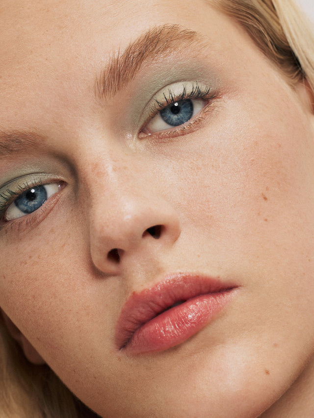 Eye Stylus Shadow Stick