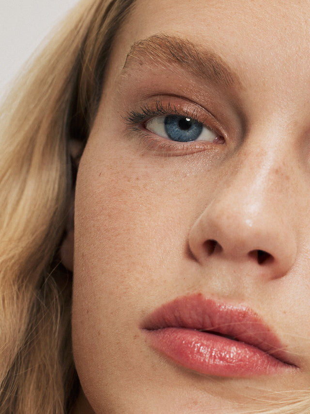 Eye Stylus Shadow Stick