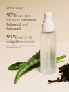 ILIA Blue Light Filter mist with aloe and seaweed, featuring statistics on hydration benefits.
