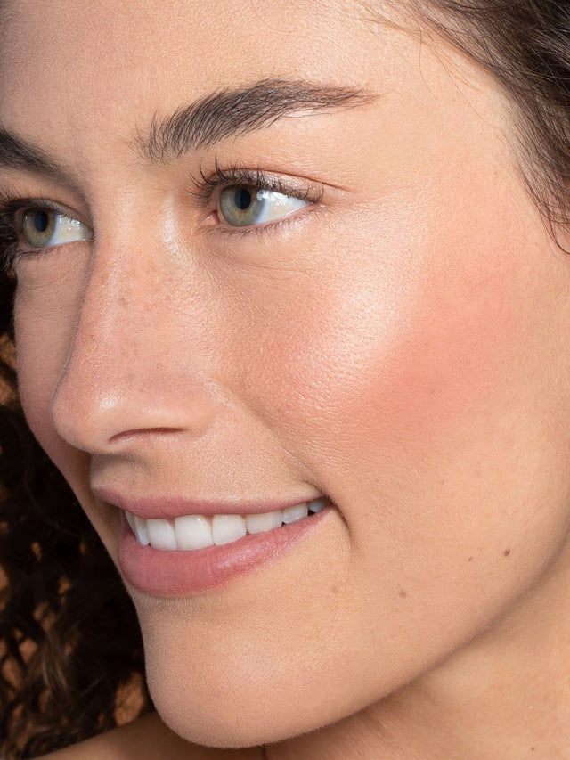 Liquid Light Serum Highlighter