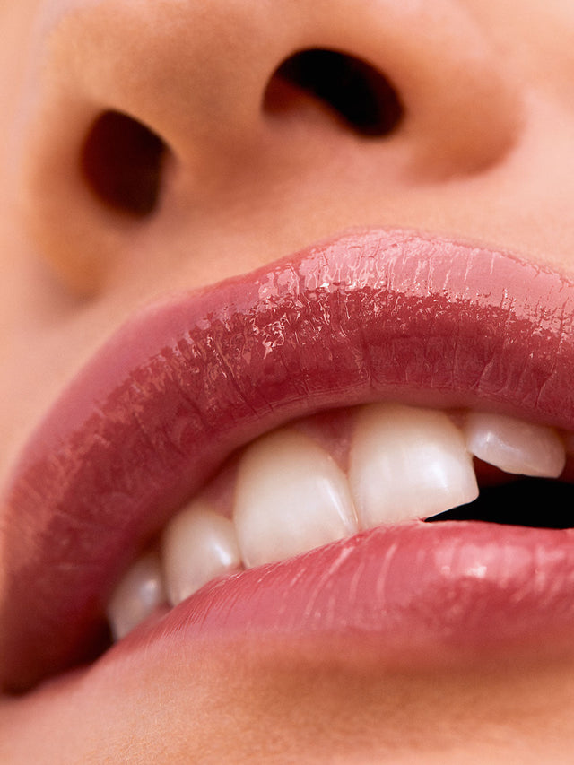 Balmy Gloss Tinted Lip Oil