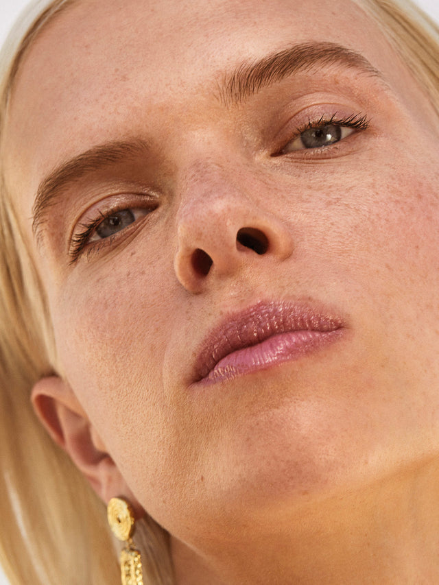 Balmy Gloss Tinted Lip Oil