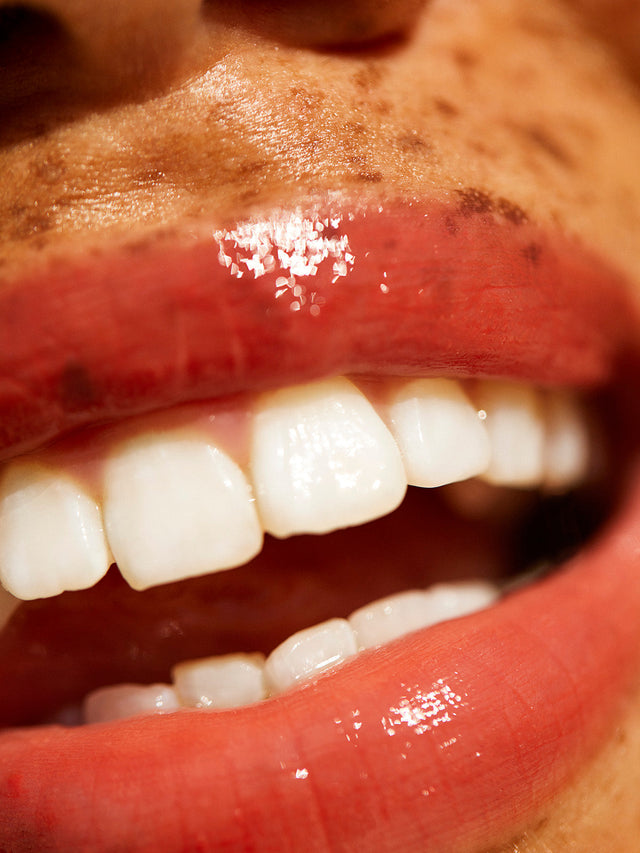 Balmy Gloss Tinted Lip Oil