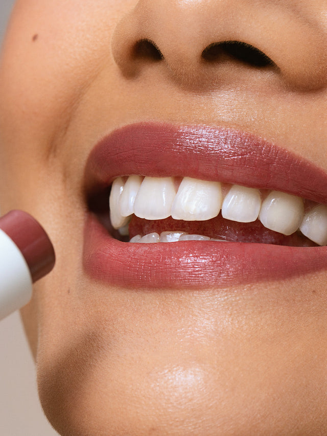 Balmy Tint Hydrating Lip Balm