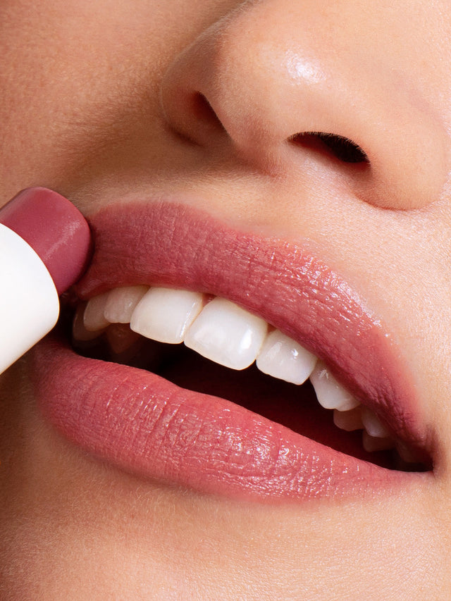 Balmy Tint Hydrating Lip Balm