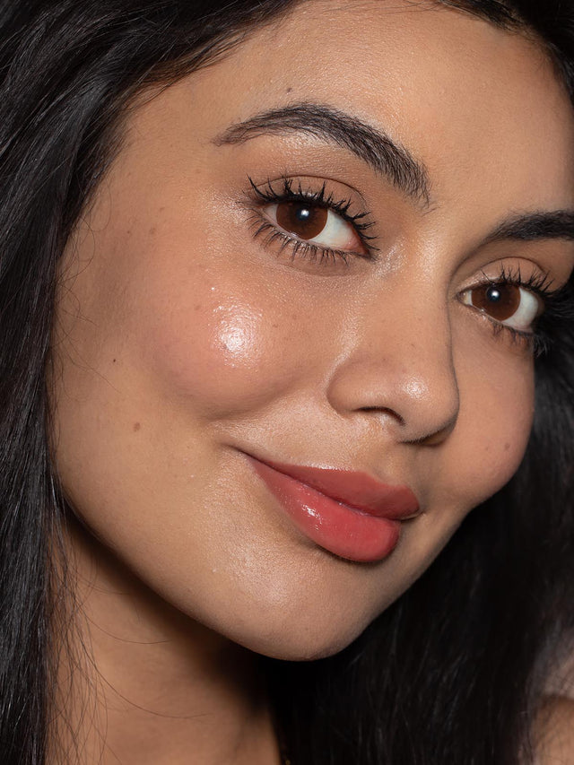 Balmy Gloss Tinted Lip Oil