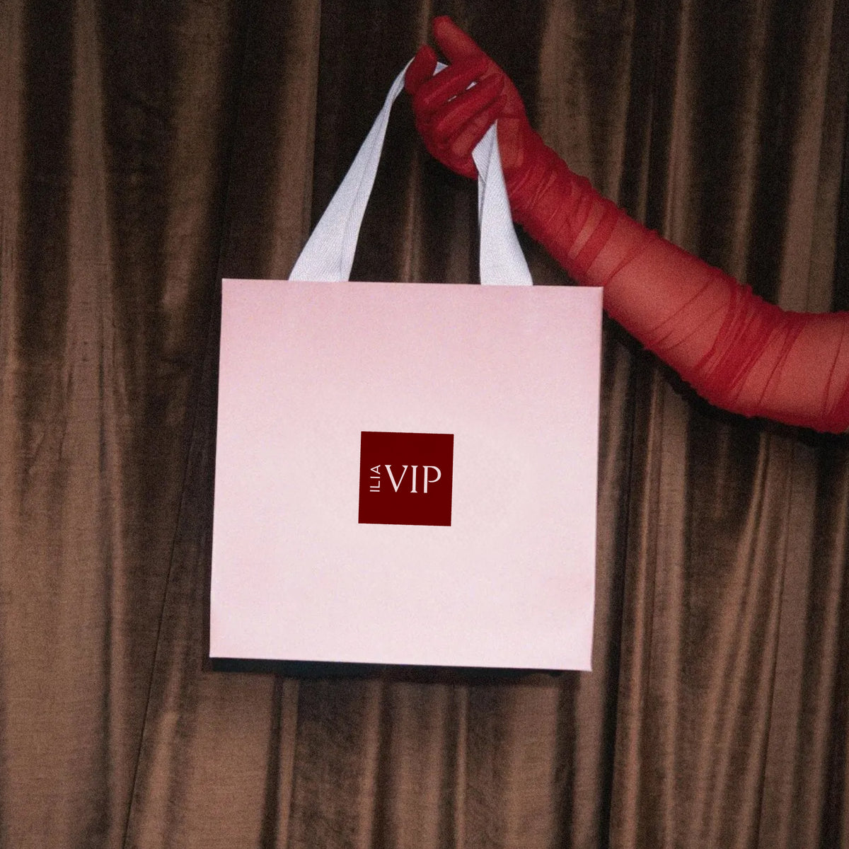 ILIA VIP-tas met producten